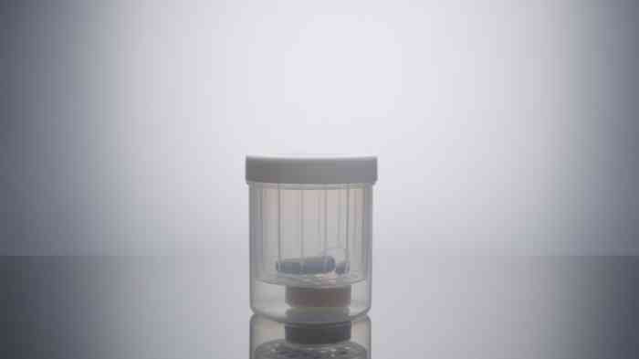 hoortoestel droogbeker