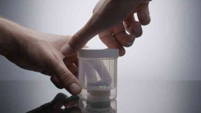 een droogdoosje voor hoortoestellen