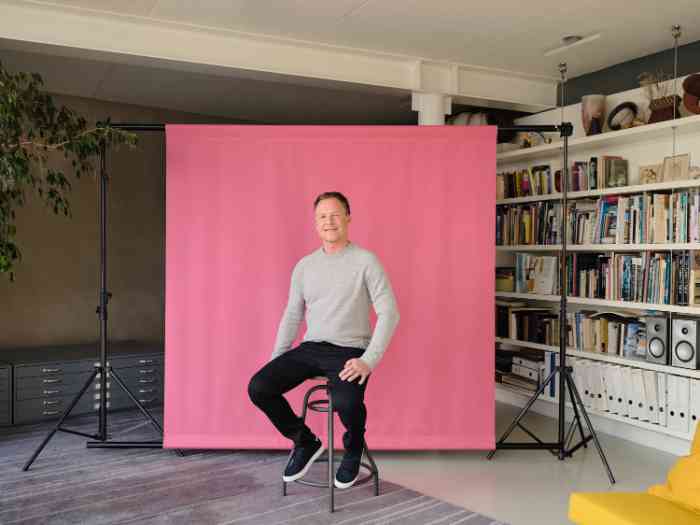 Man met hoortoestel deelt ervaring 