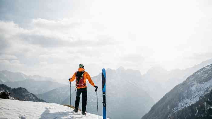 couple hiking in winter
